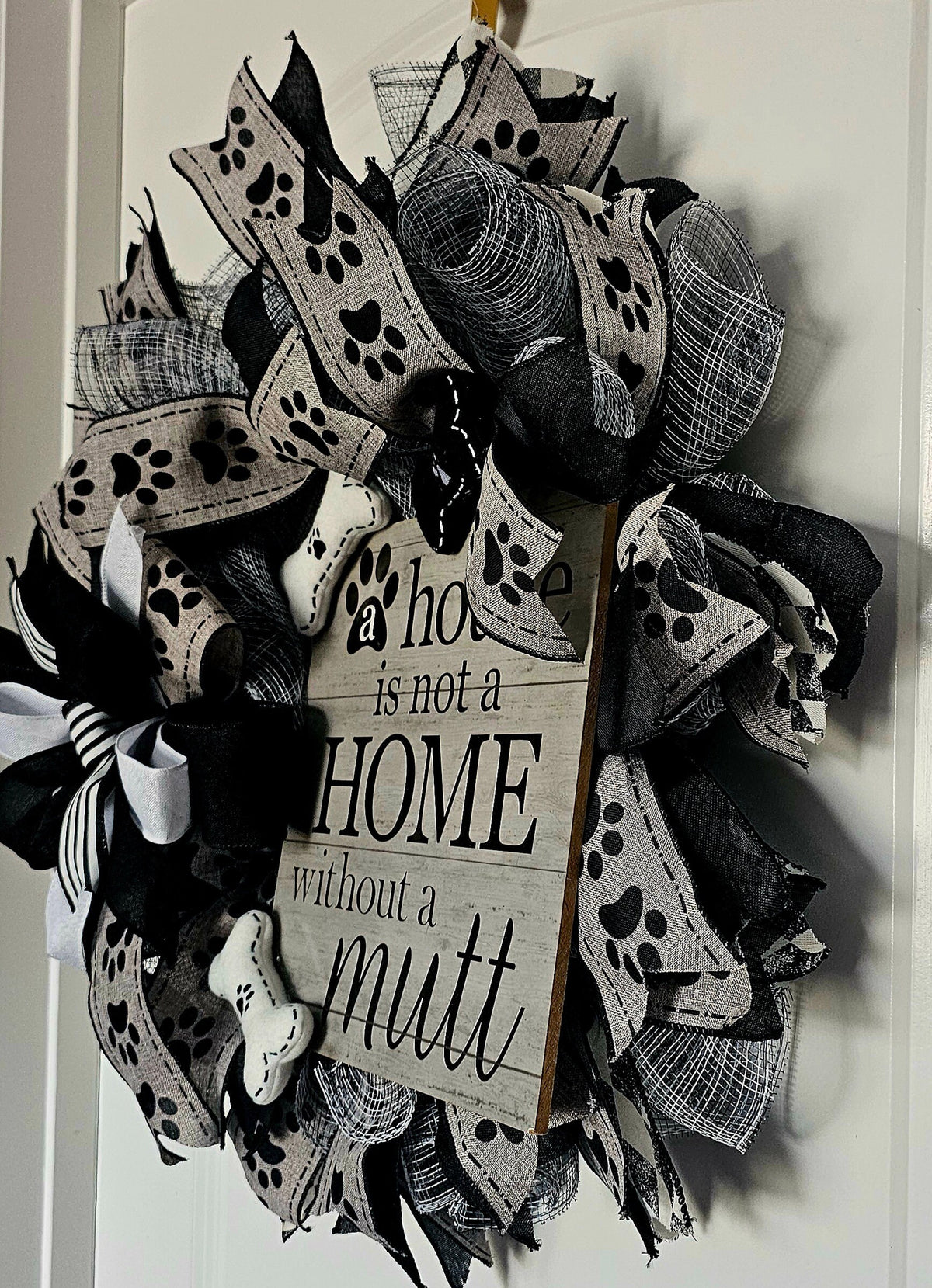 Large Dog Wreath, Front Door Wreath