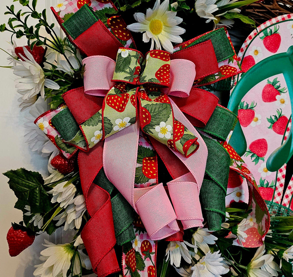 Summer Flip Flop Wreath, Strawberry Daisy Decor, Pink Green Ribbons