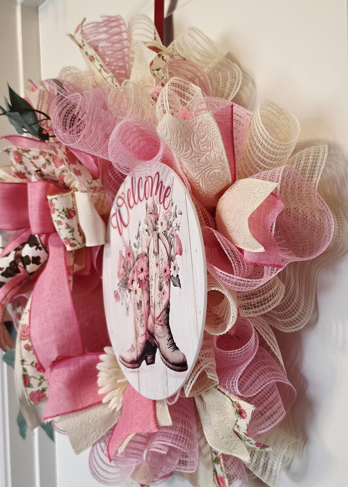 Pink Cowboy Boot Wreath, Feminine Western Farmhouse Door Decor