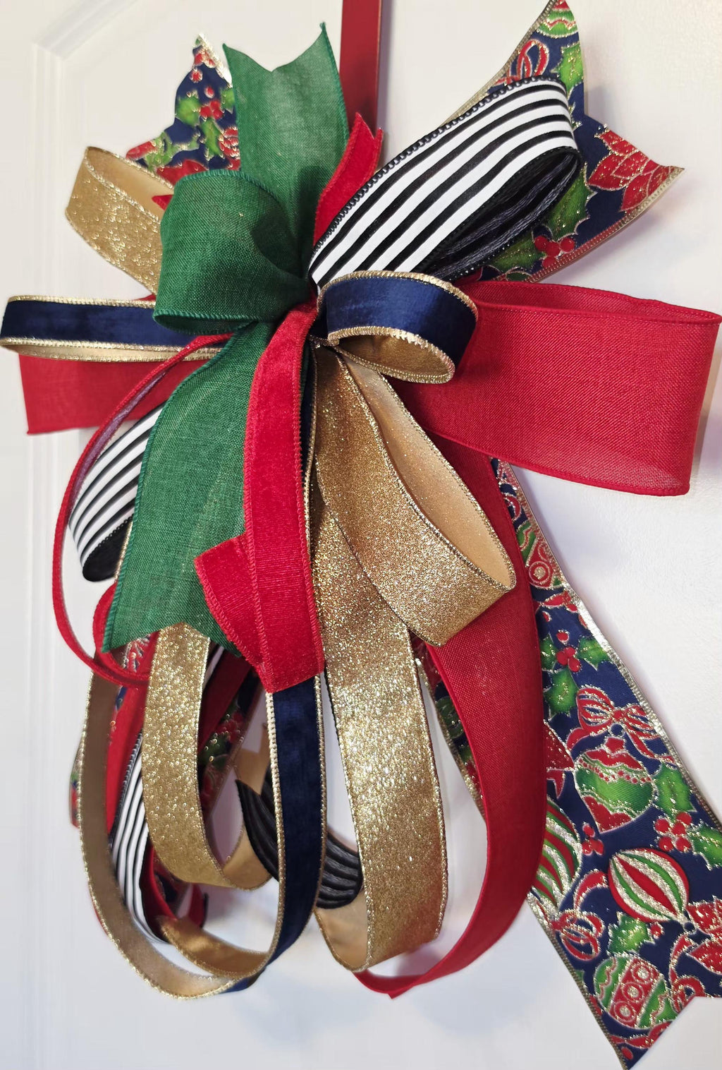 Christmas Wreath Bow, Large Holiday Bow, Christmas Tree Topper Bow, Red Green Gold Bow, Front Door Bow, Christmas Decor, Gift Bow